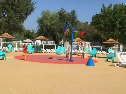 Dom wakacyjny Camping Siblu Les Charmettes **** Mobile 858 Les Mathes